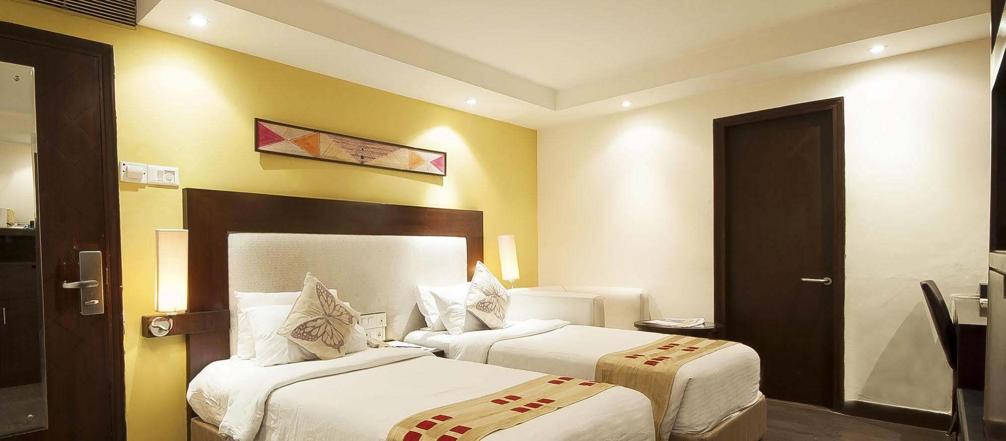 Jukaso Inn Pragati Maidan New Delhi Exterior photo
