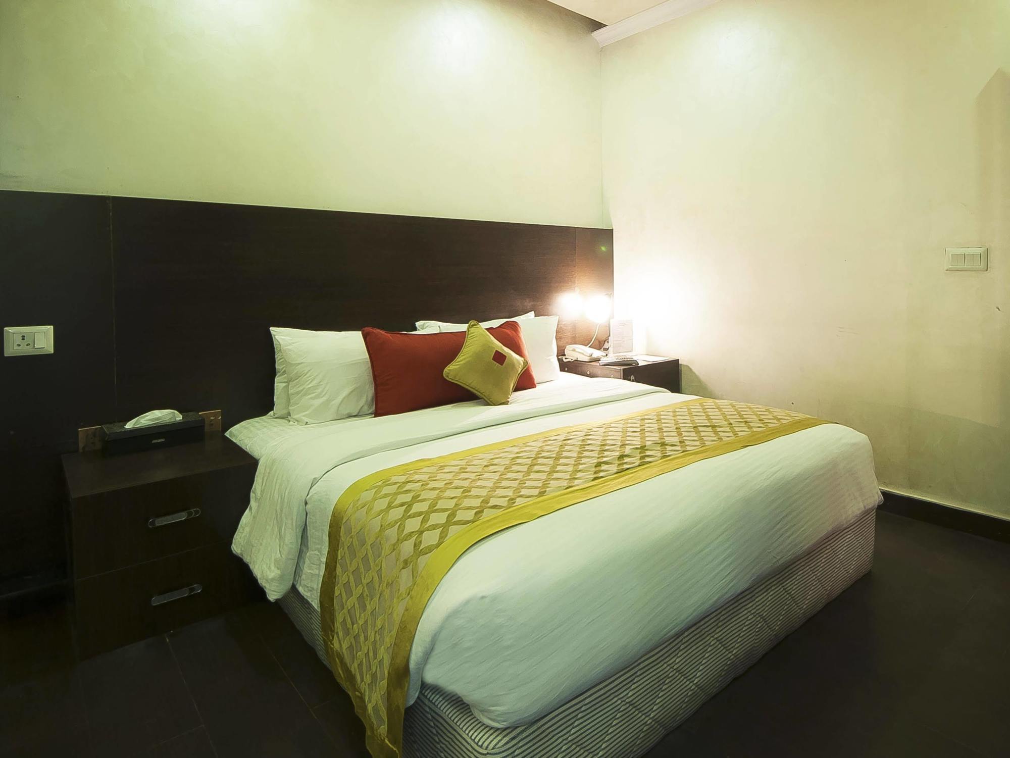 Jukaso Inn Pragati Maidan New Delhi Exterior photo