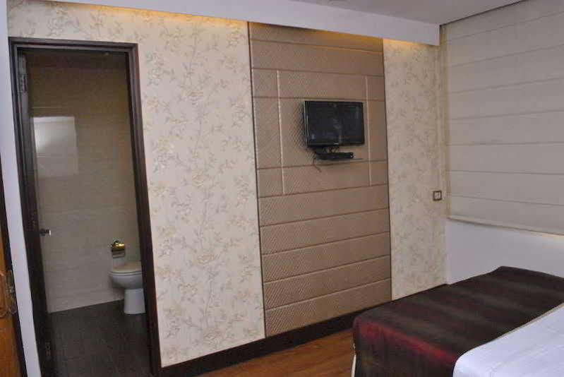 Jukaso Inn Pragati Maidan New Delhi Exterior photo